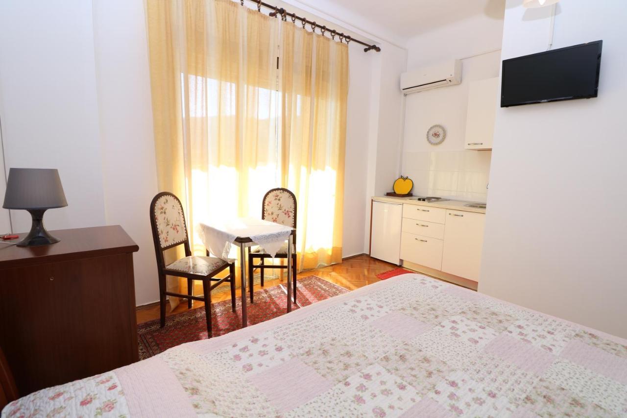 Studio Apartments Cavrak With Terrace Baska  Luaran gambar