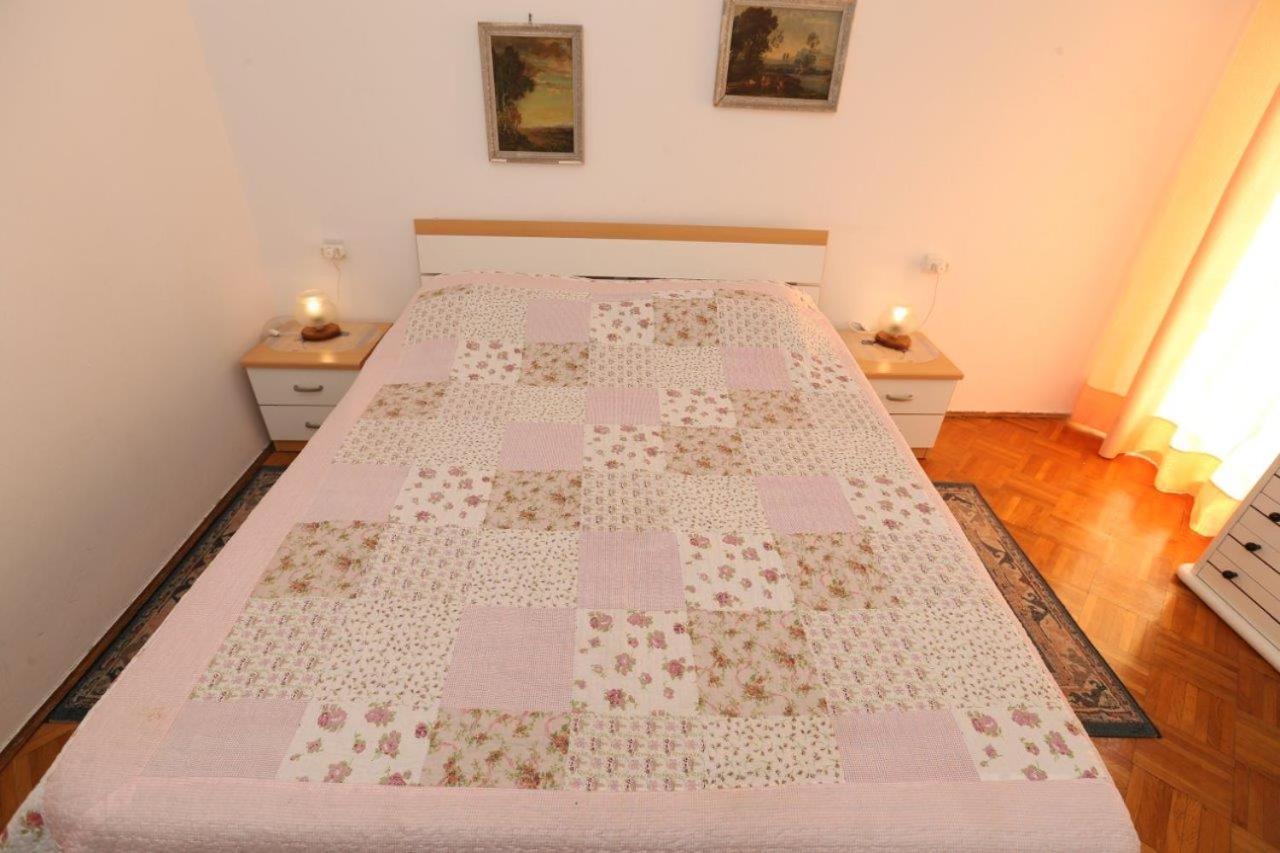 Studio Apartments Cavrak With Terrace Baska  Luaran gambar