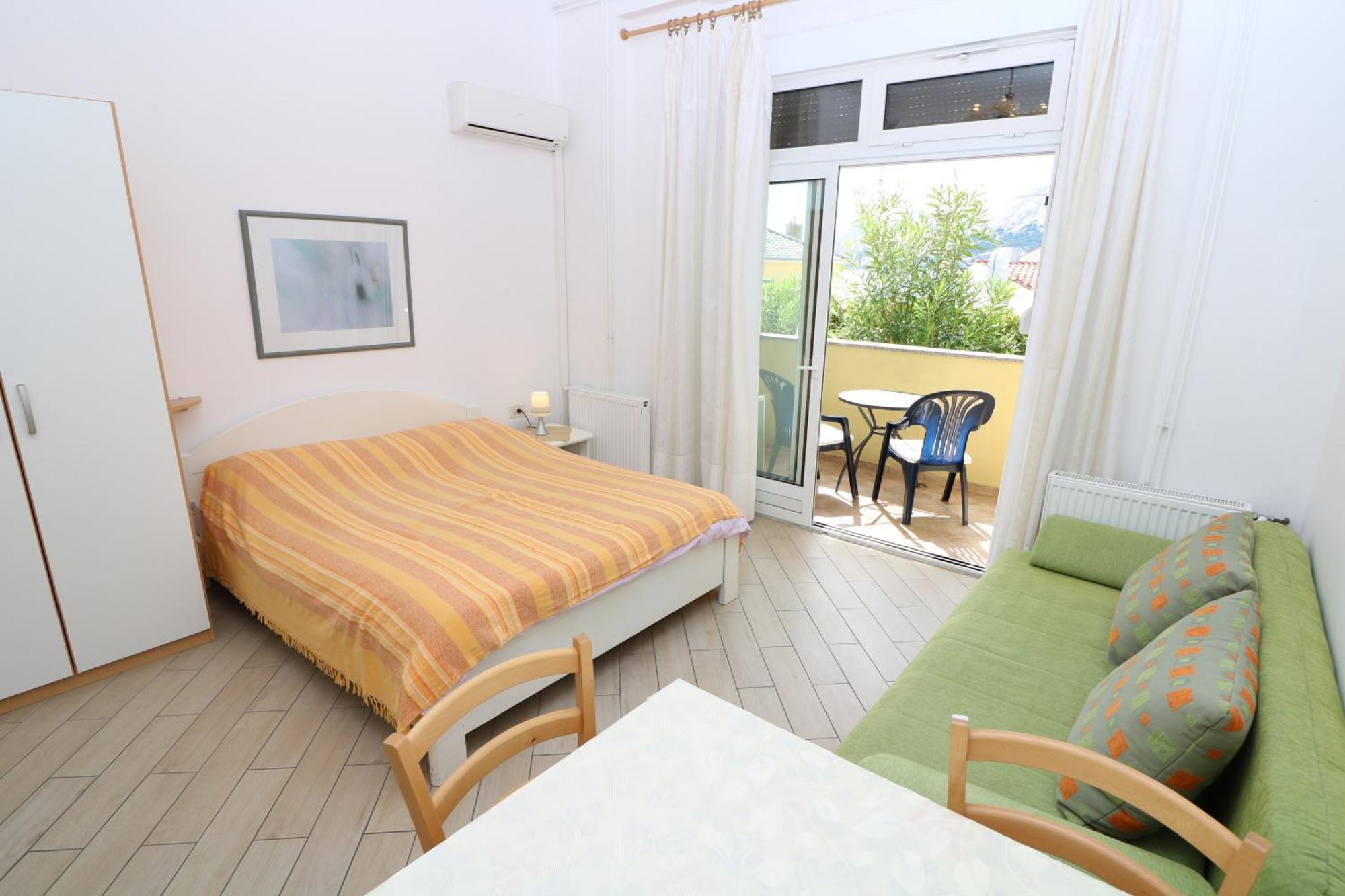 Studio Apartments Cavrak With Terrace Baska  Bilik gambar