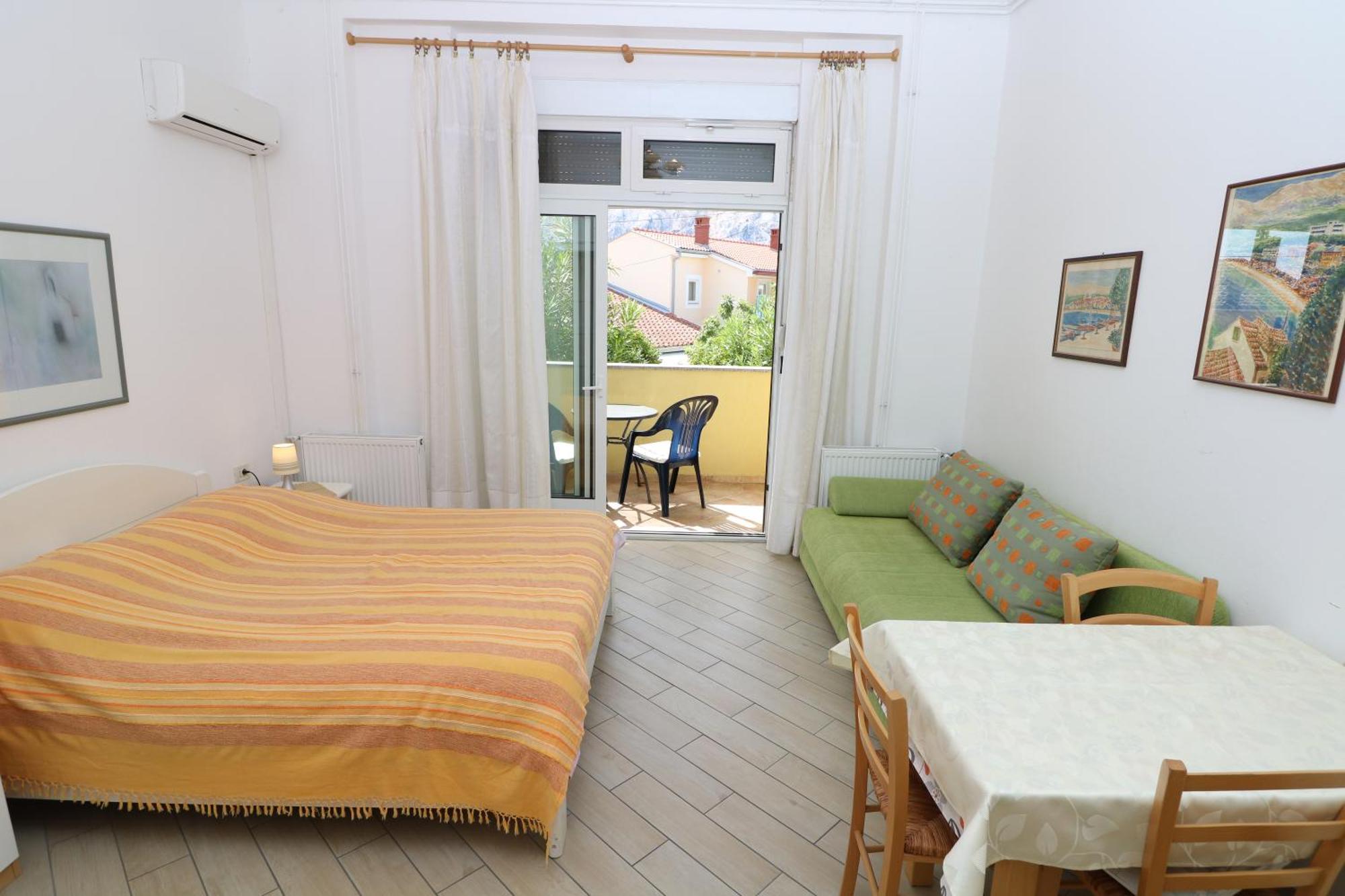 Studio Apartments Cavrak With Terrace Baska  Bilik gambar