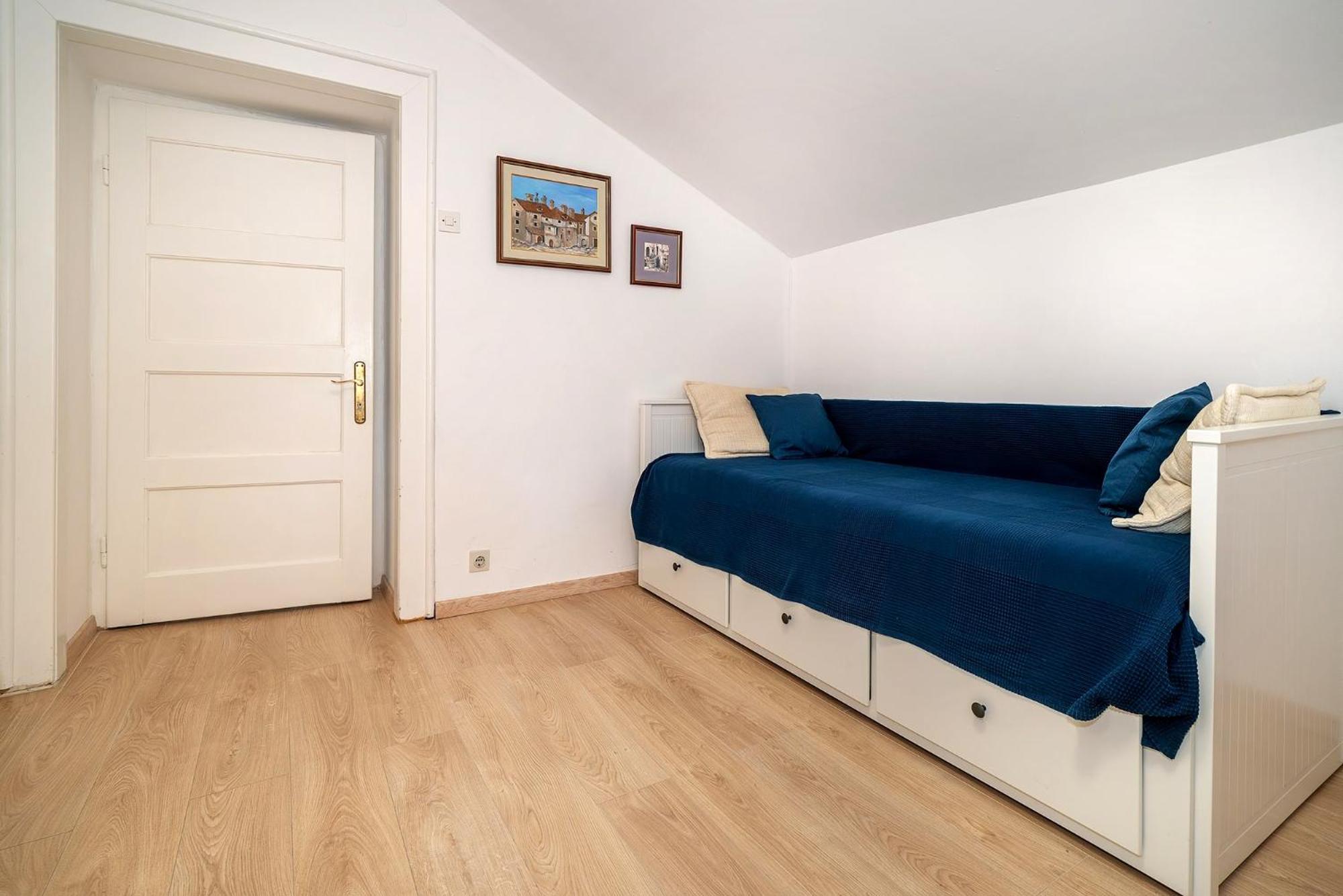 Studio Apartments Cavrak With Terrace Baska  Luaran gambar